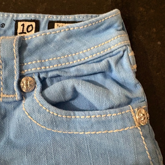 Girls Miss Me Jeans Shorts Low Rise Blue Floral Flap Denim Kids 10 - Picture 5 of 15